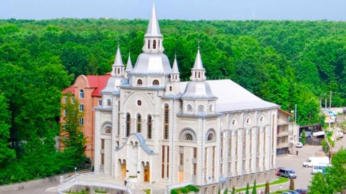 Церковь “Дом Евангелия”  – Винница, Украина