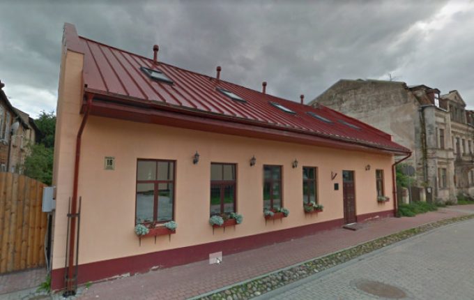 Баптистская церковь – Bauska, Latvia